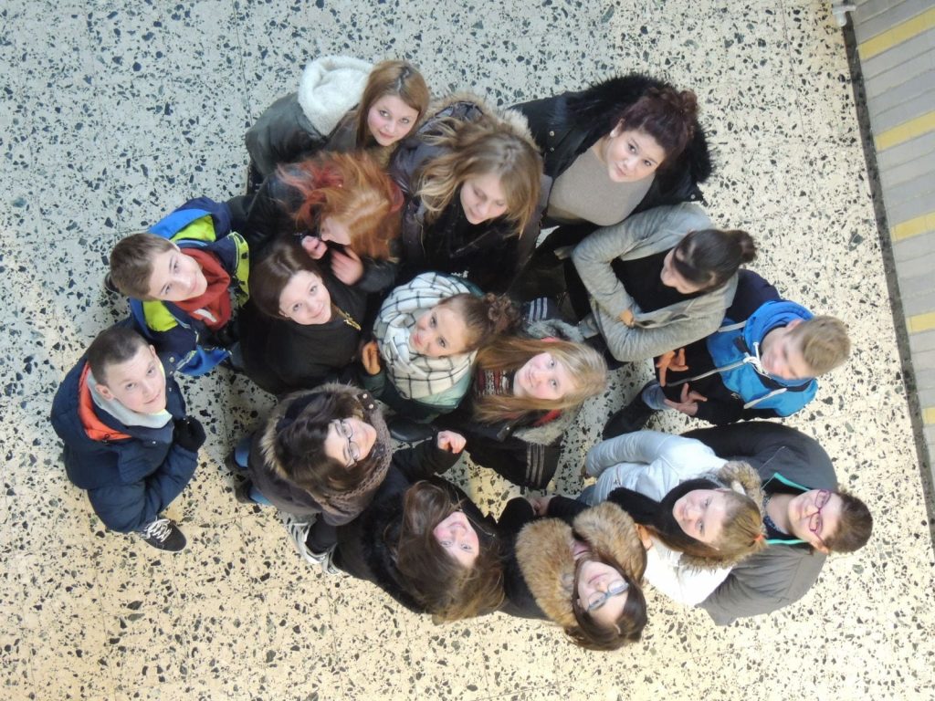 groupe de jeunes école secondaire d'Andenne 