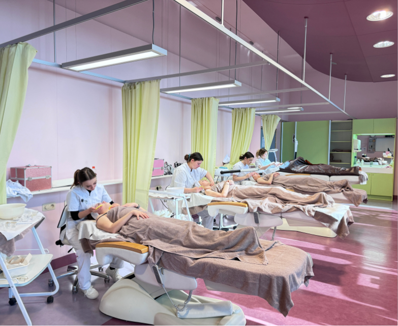 locaux cours pratiques en esthétique de l'ESPA 